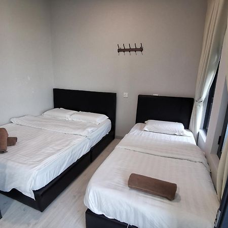 Jesselton Quay Suites Кота-Кінабалу Екстер'єр фото